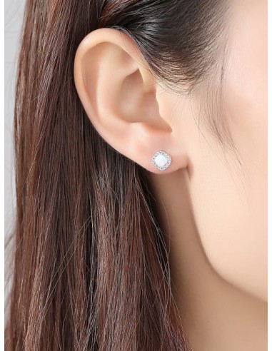 Boucles d'oreilles opales blanches bijou en 7 mm