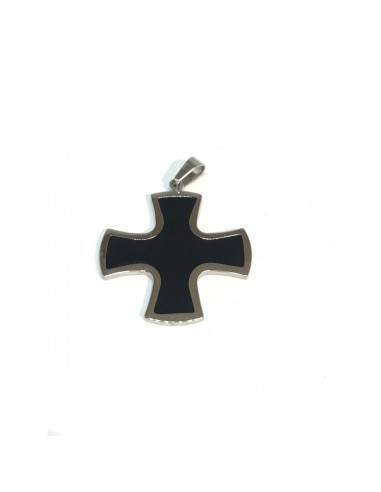 Pendentif croix de Malte bijou en acier