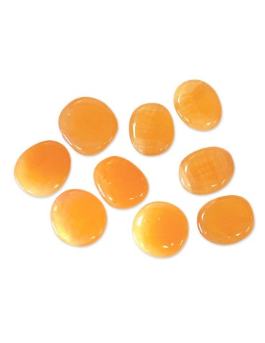 Galet calcite orange en 40 mm