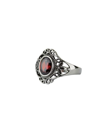 Bague style Victorien couleur Grenat en acier