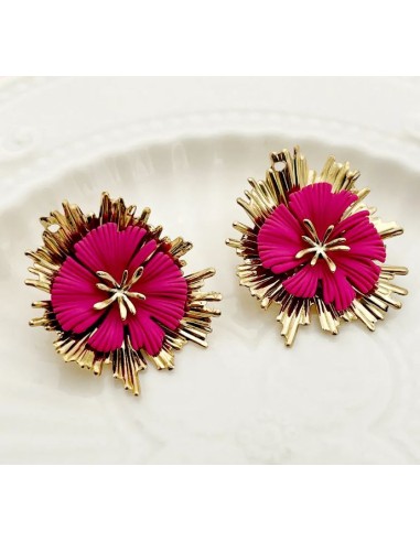 Boucles d'oreilles fleurs fuchsia en acier doré