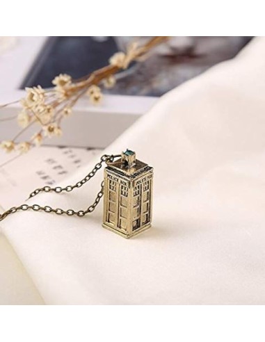 Collier inspiration Doctor Who cabine téléphonique