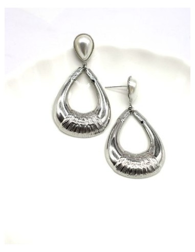 Boucles d'oreilles pendantes bijou en acier et perles