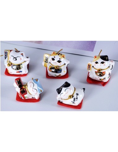 Figurines  Maneki Neko 5 chats rieurs sur tapis