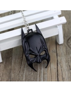 Collier cosplay masque de Batman modèle Alius
